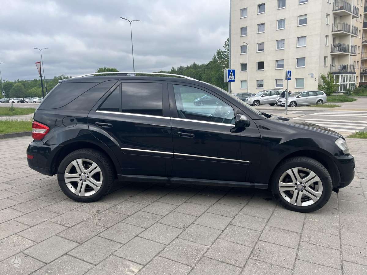 Mercedes-Benz ML350 2009 — photo 5