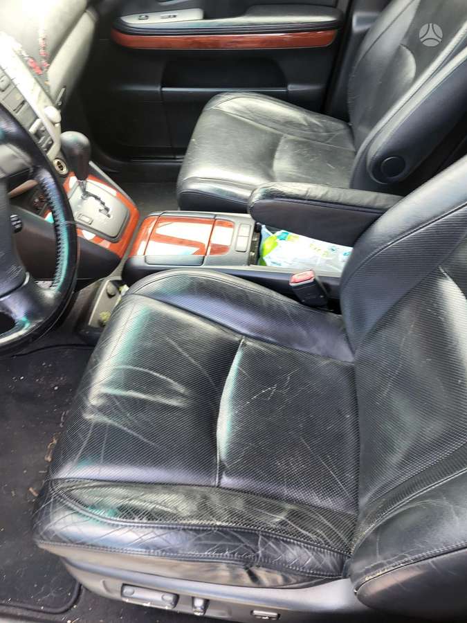 Lexus RX 2004 — photo 17