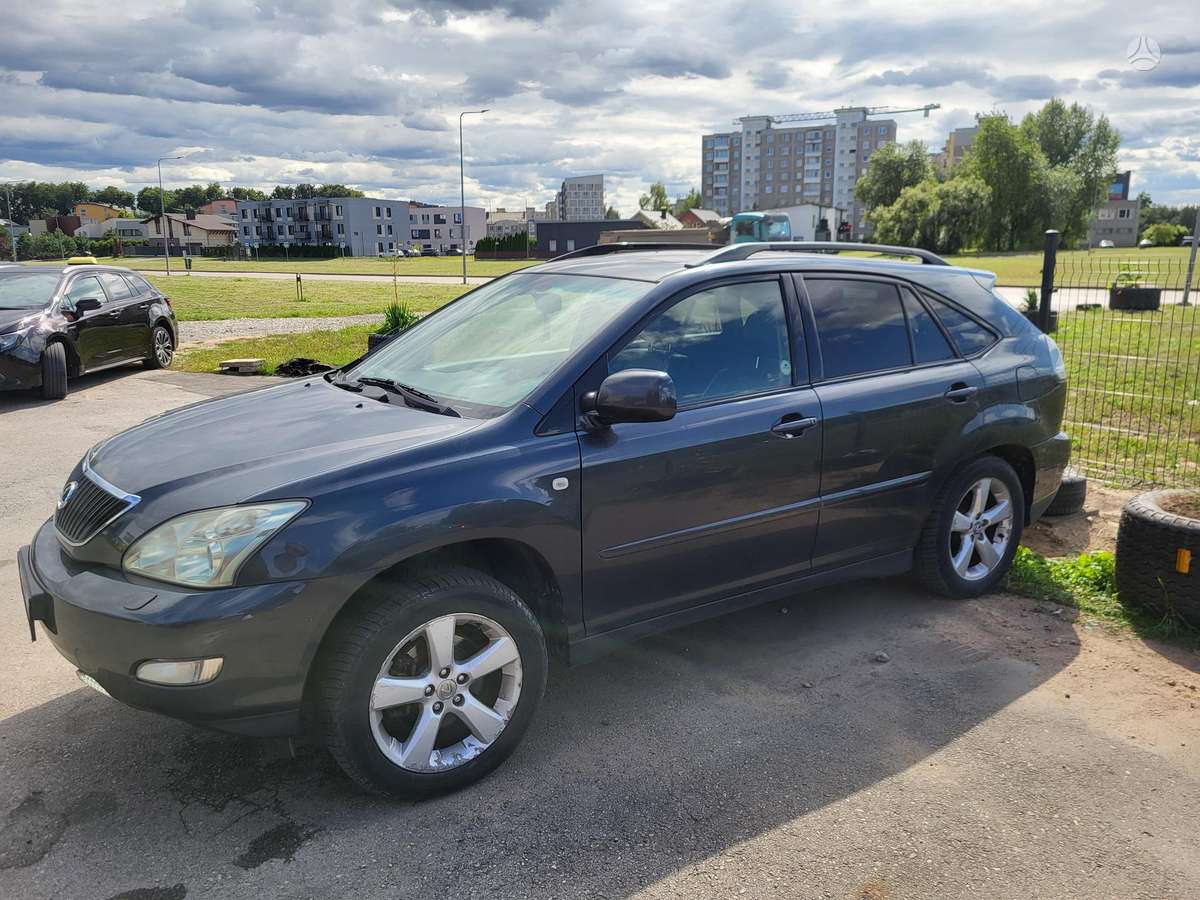 Lexus RX 2004 — photo 8