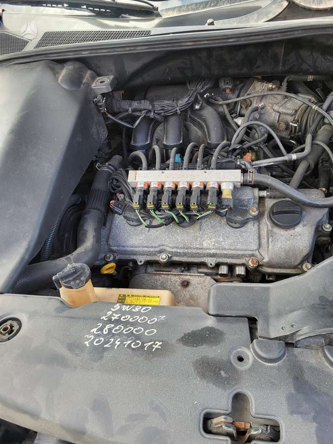 Lexus RX 2004 — photo 9