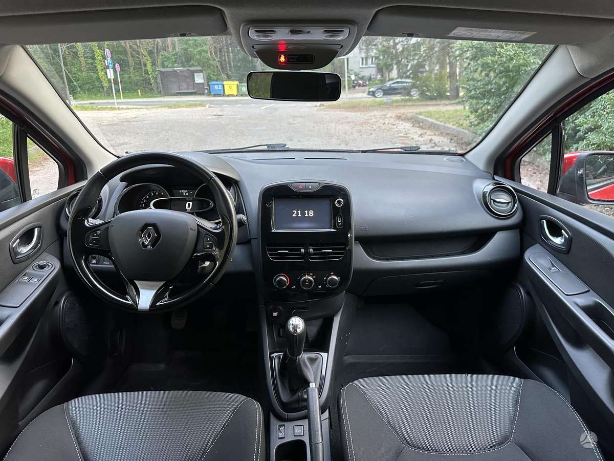 Renault Clio 2015 — photo 7