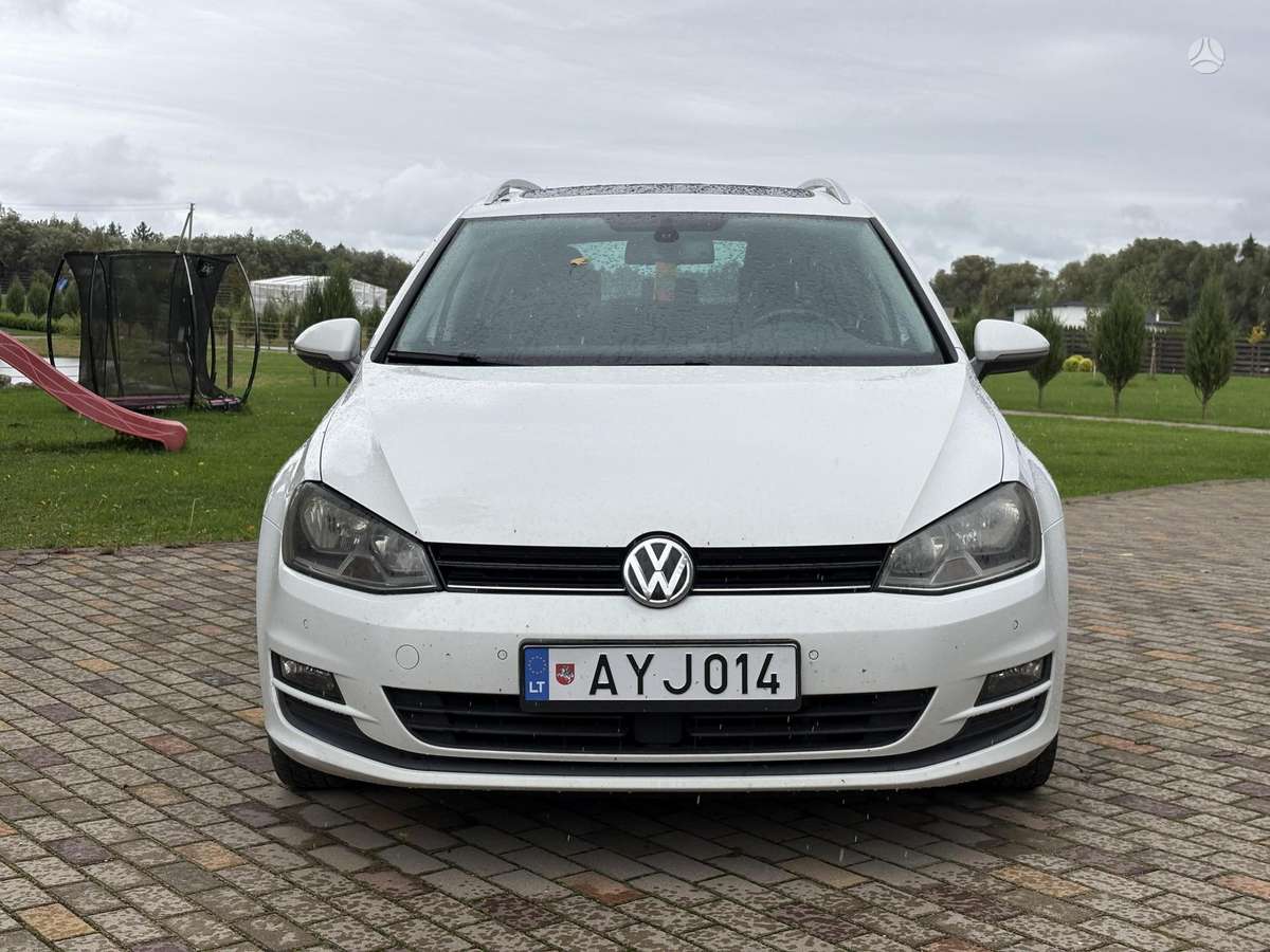 Volkswagen Golf 2014 — interior