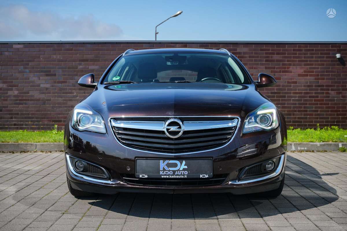 Opel Insignia 2014 — interior