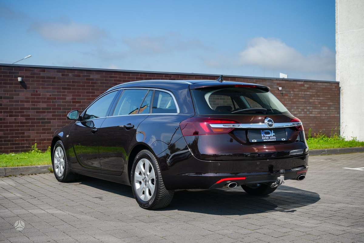 Opel Insignia 2014 — photo 9