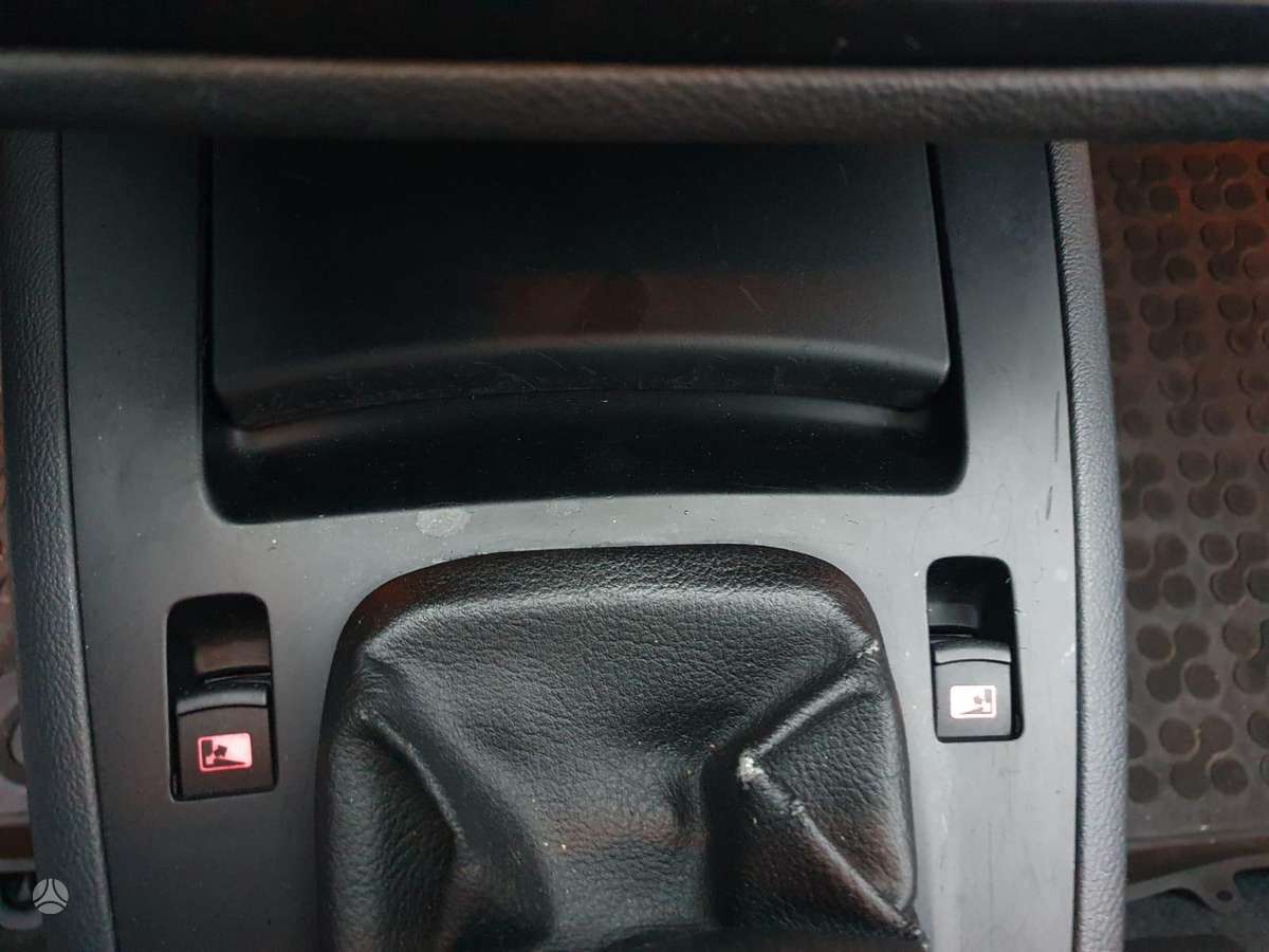 Volkswagen Sharan 2005 — photo 10