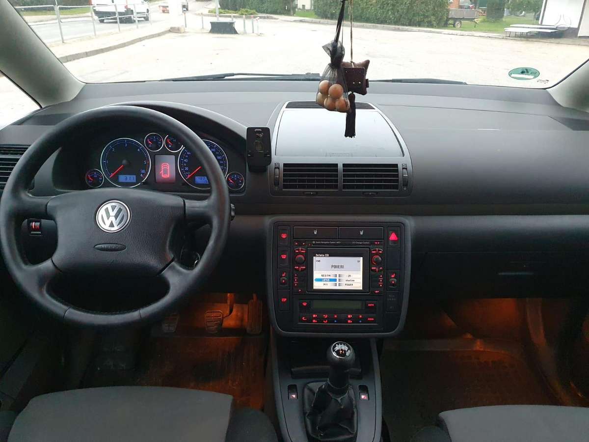 Volkswagen Sharan 2005 — photo 7