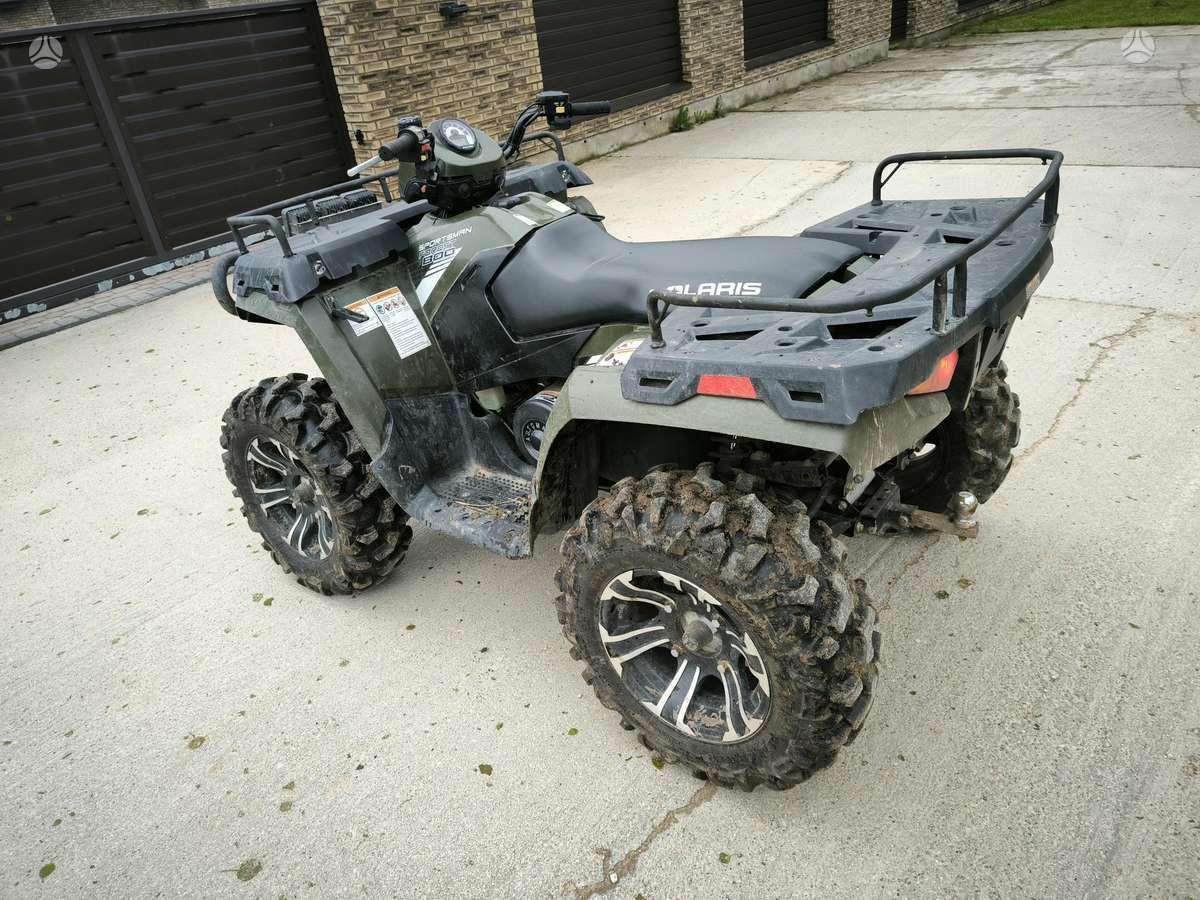 Polaris Sportsman 2013 — rear view