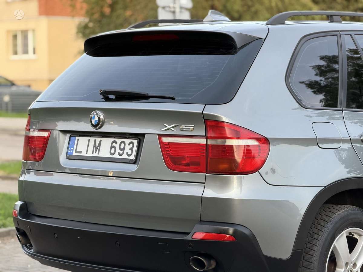 BMW X5 2008 — photo 10