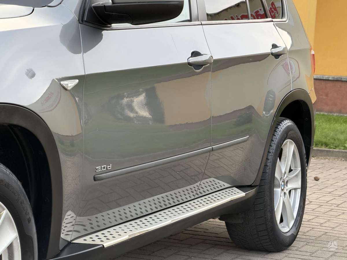 BMW X5 2008 — photo 15