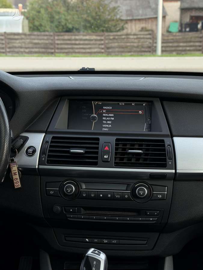 BMW X5 2008 — photo 22