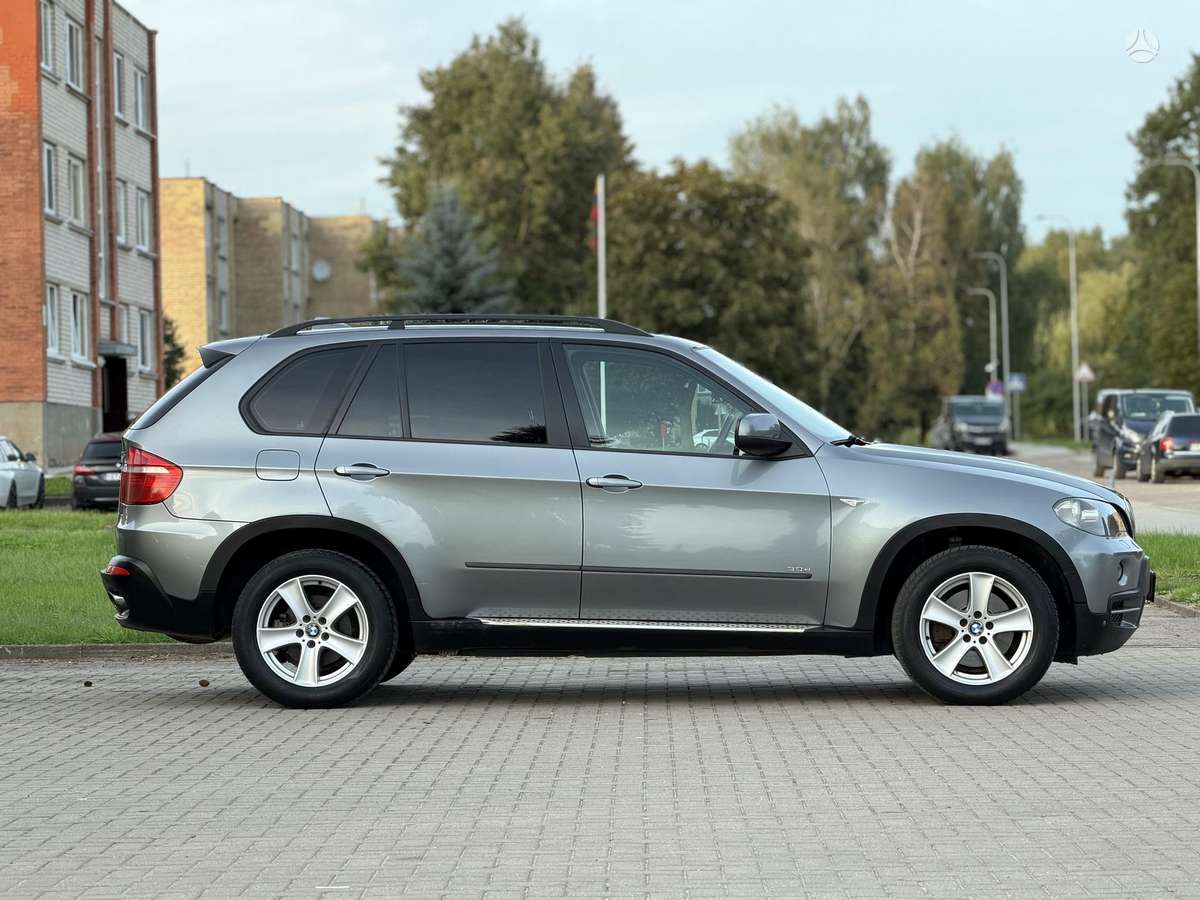 BMW X5 2008 — photo 8