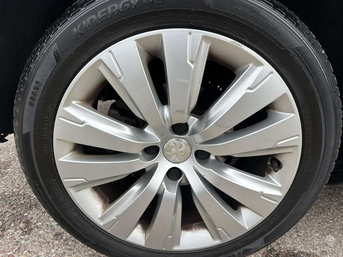 Peugeot 3008 2015 — photo 24