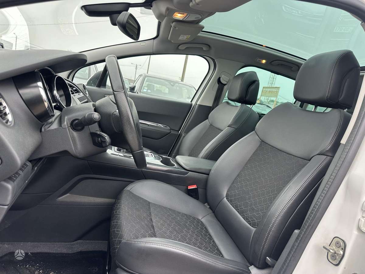 Peugeot 3008 2015 — photo 9
