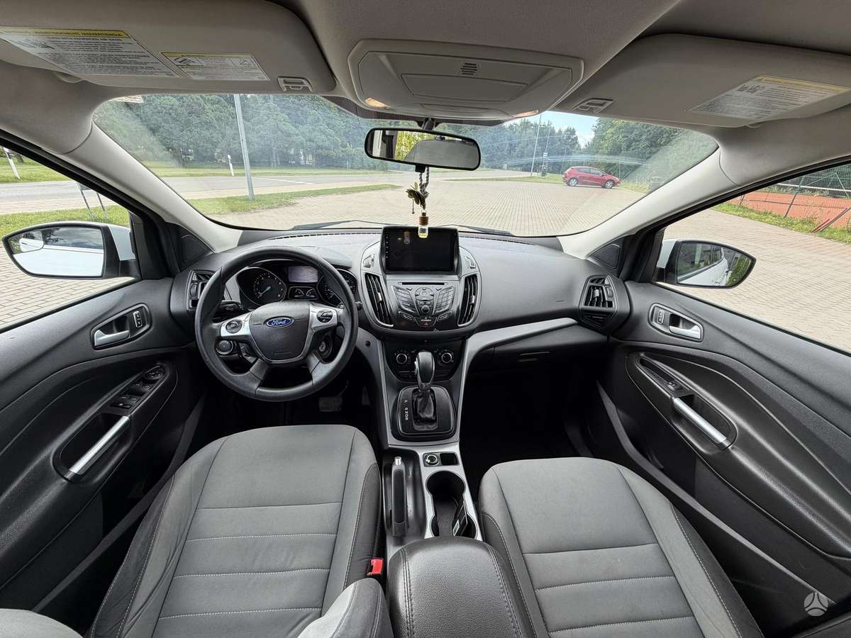 Ford Escape 2015 — фото 13