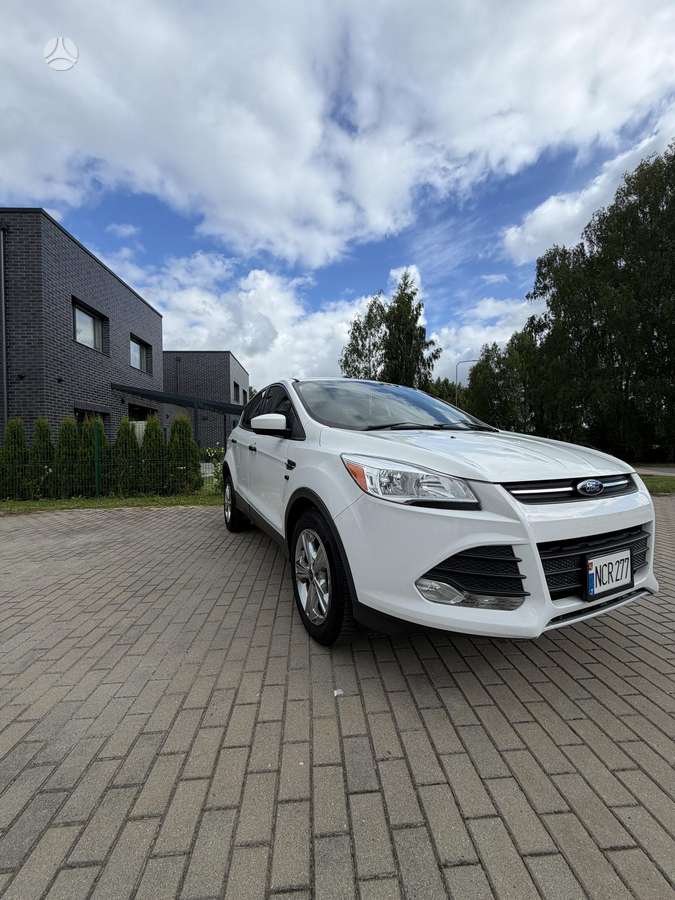Ford Escape 2015 — фото 16