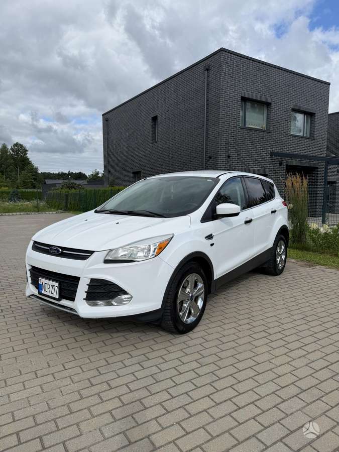 Ford Escape 2015 — фото 19