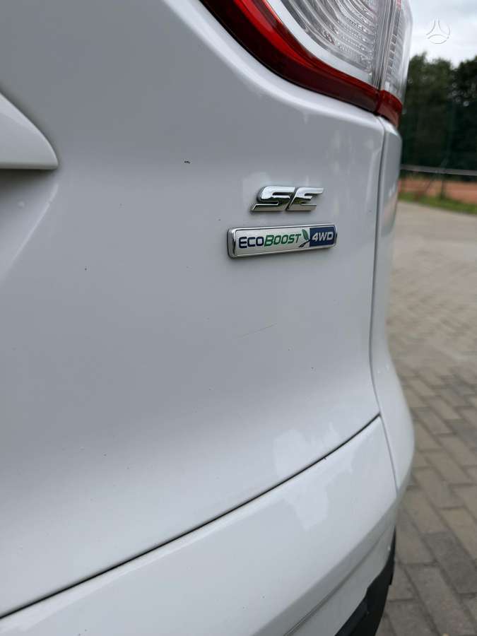 Ford Escape 2015 — фото 8