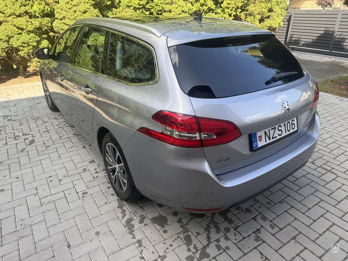 Peugeot 308 2014 — photo 5