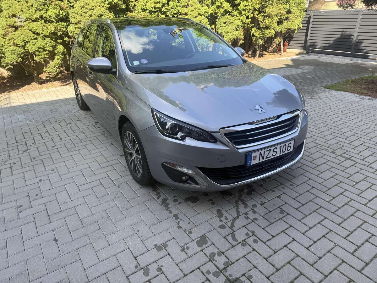 Peugeot 308 2014 — photo 7