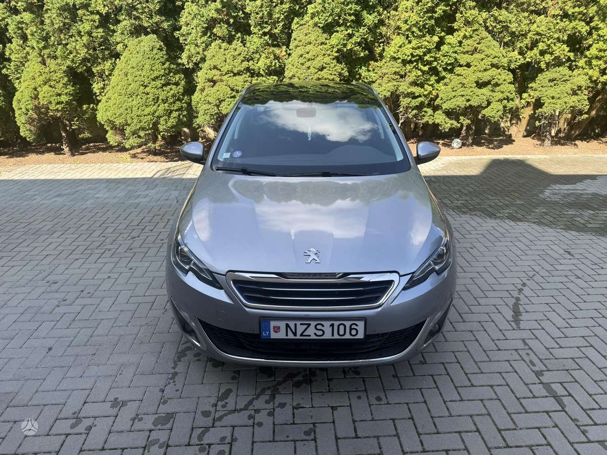 Peugeot 308 2014 — photo 8