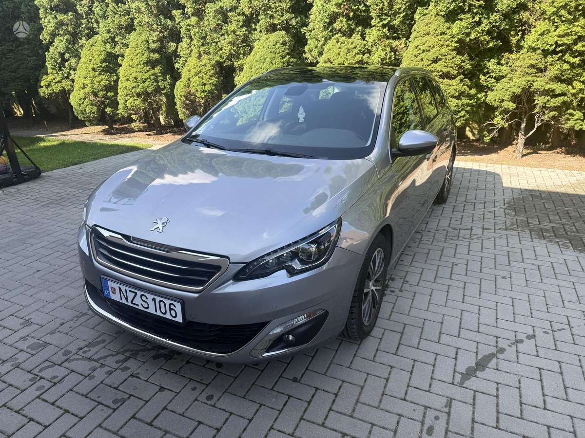 Peugeot 308 2014 — photo 9