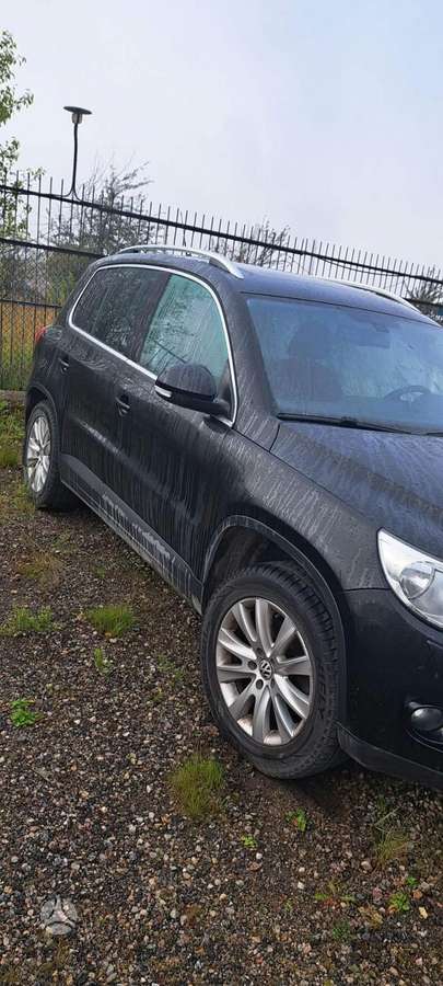 Volkswagen Tiguan 2009 — photo 8