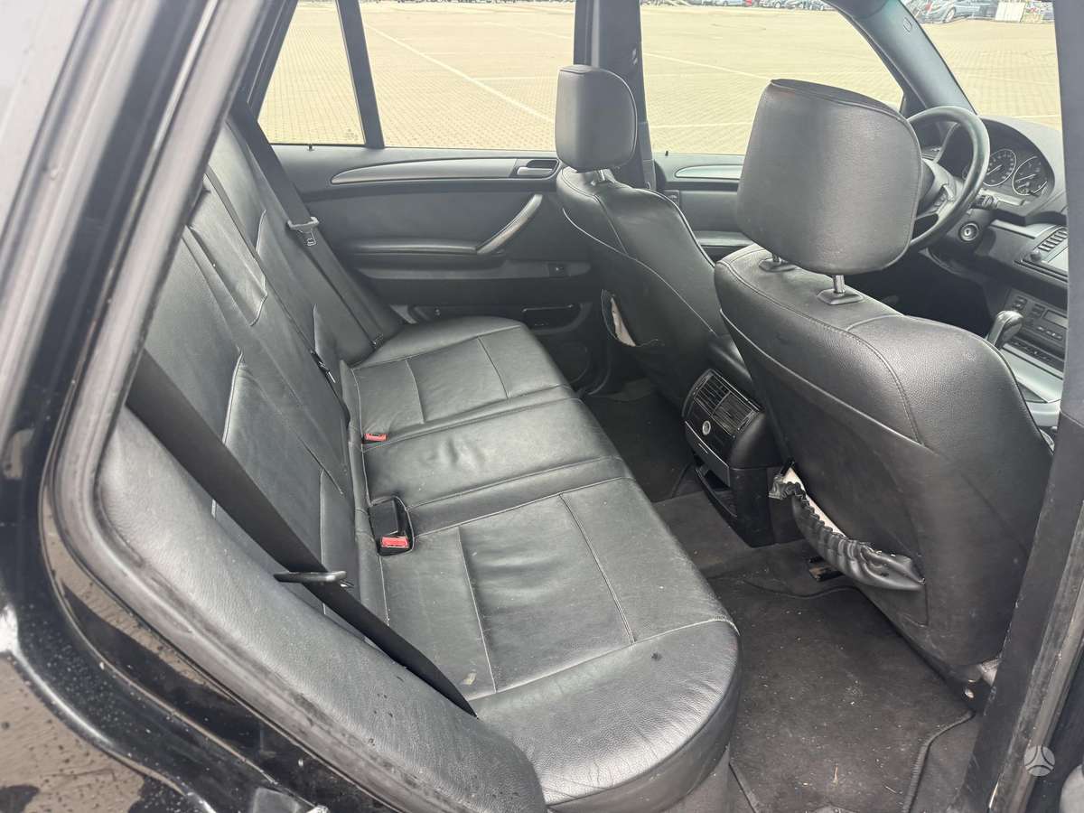 BMW X5 2005 — photo 8