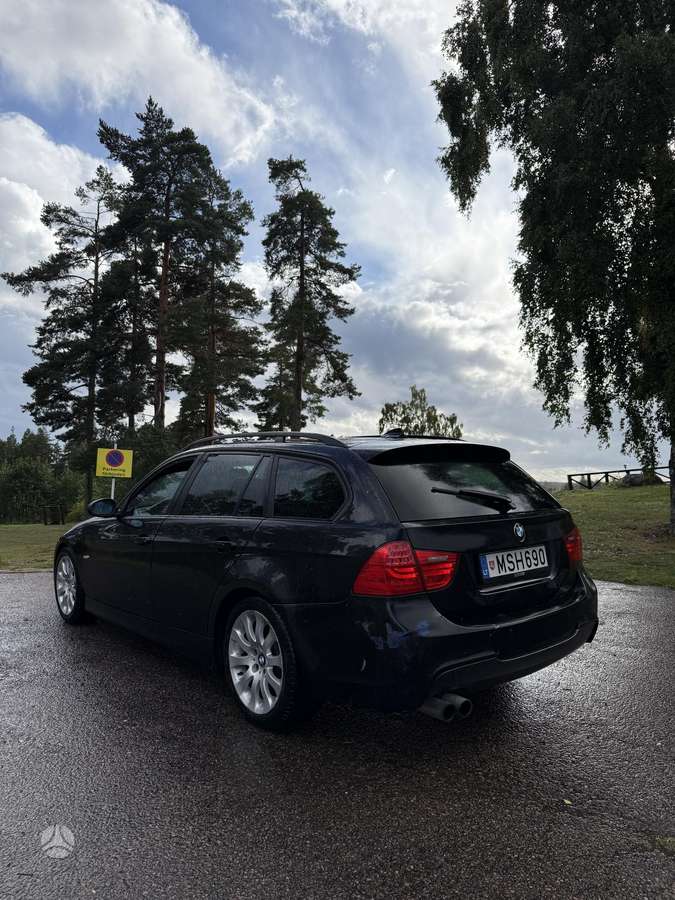 BMW 330 2007 — двигун 2993 cm³, 231 HP (170kW)