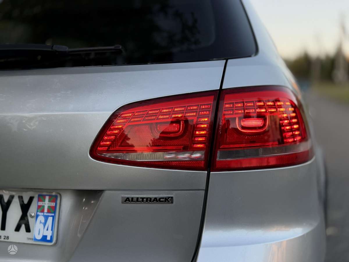 Volkswagen Passat 2015 — фото 13