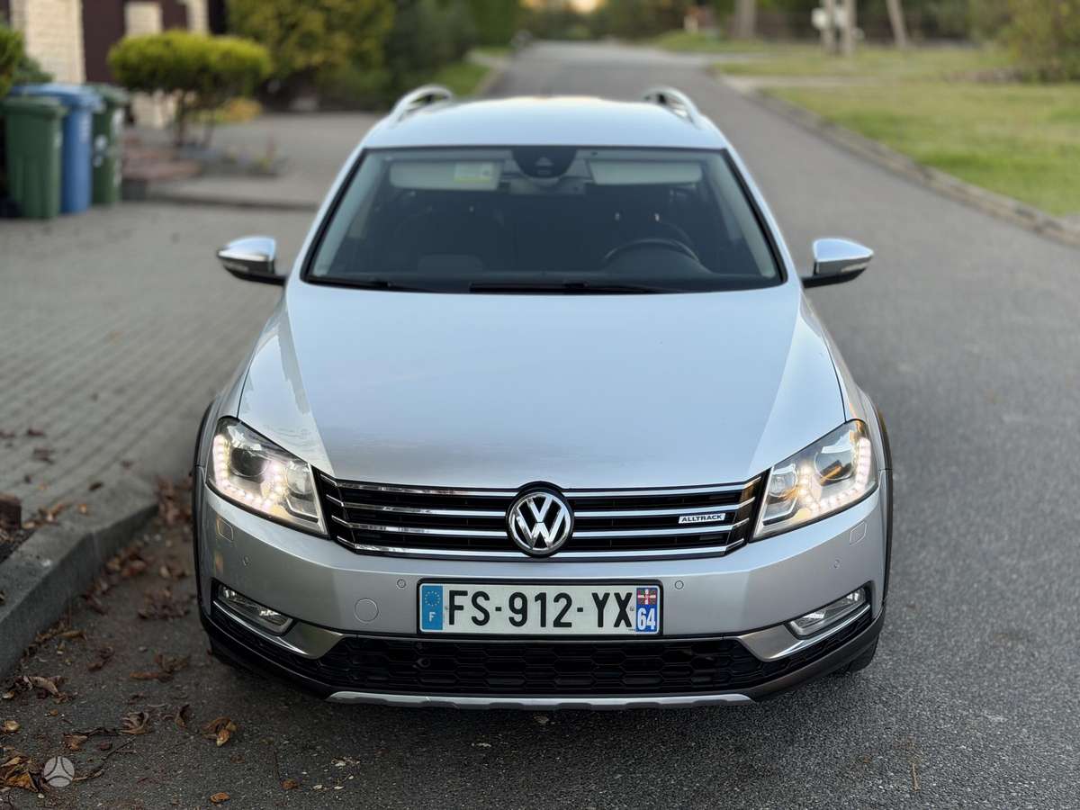 Volkswagen Passat 2015 — фото 31