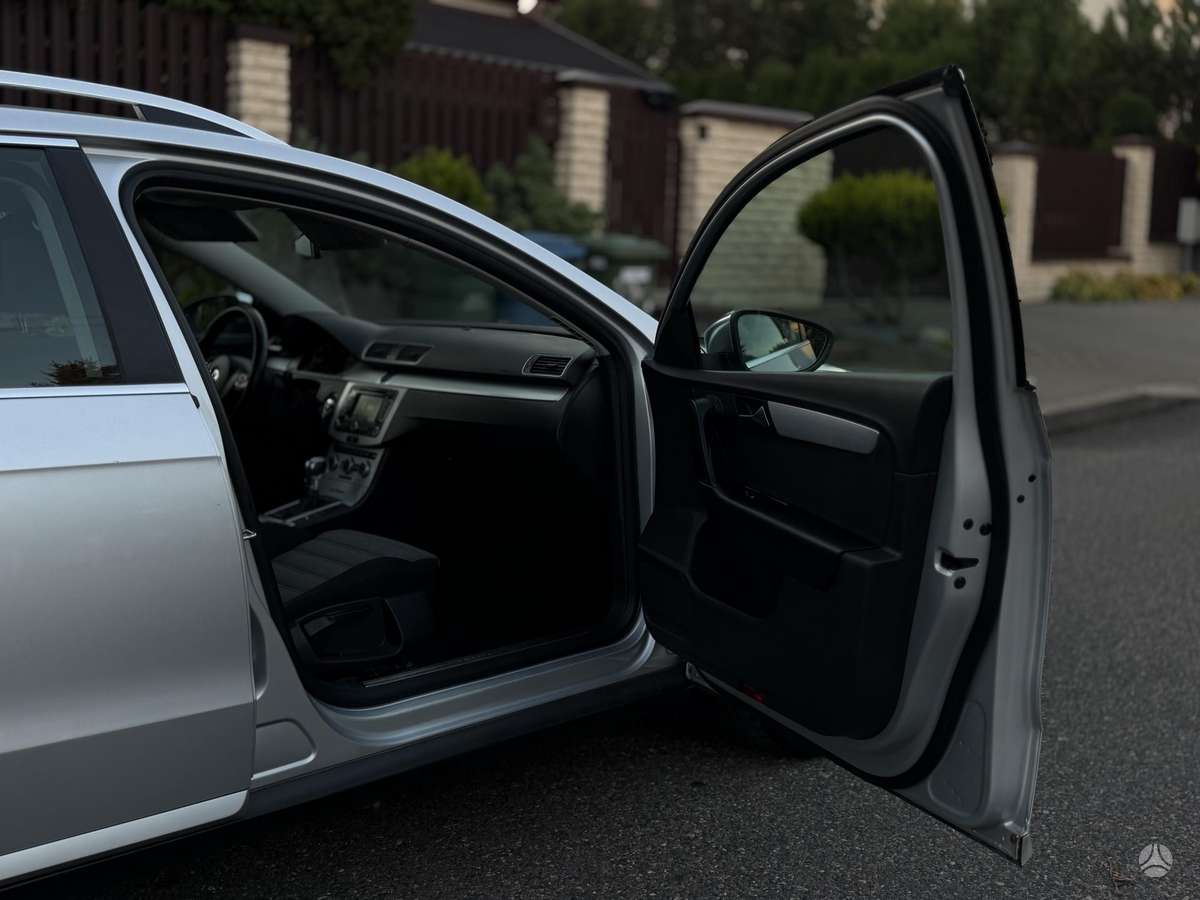 Volkswagen Passat 2015 — фото 40