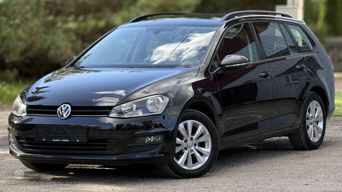 Volkswagen Golf 2015 — вигляд ззаду