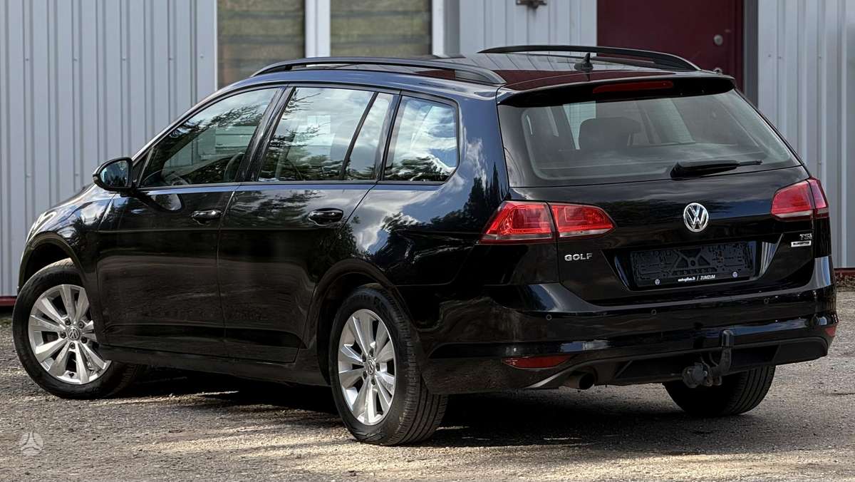 Volkswagen Golf 2015 — двигун 1197 cm³, 105 HP (77kW)