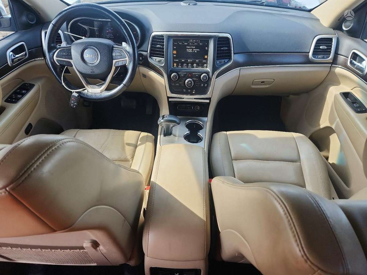 Jeep Grand 2015 — engine 3600 cm³