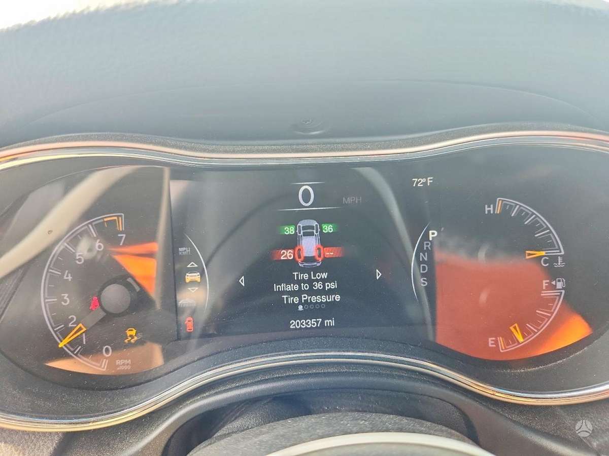 Jeep Grand 2015 — photo 7