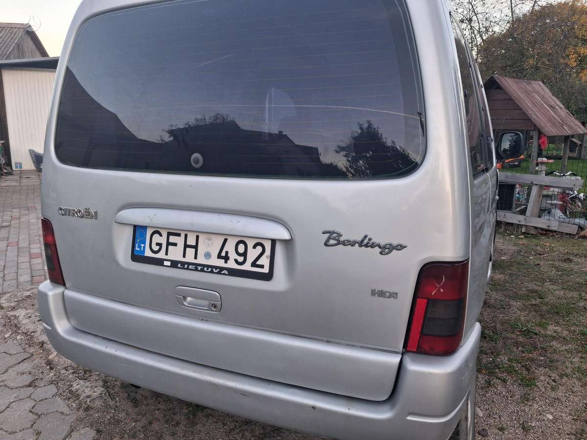 Citroen Berlingo 2005 — interior