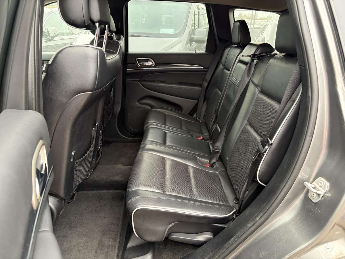 Jeep Grand 2013 — photo 20