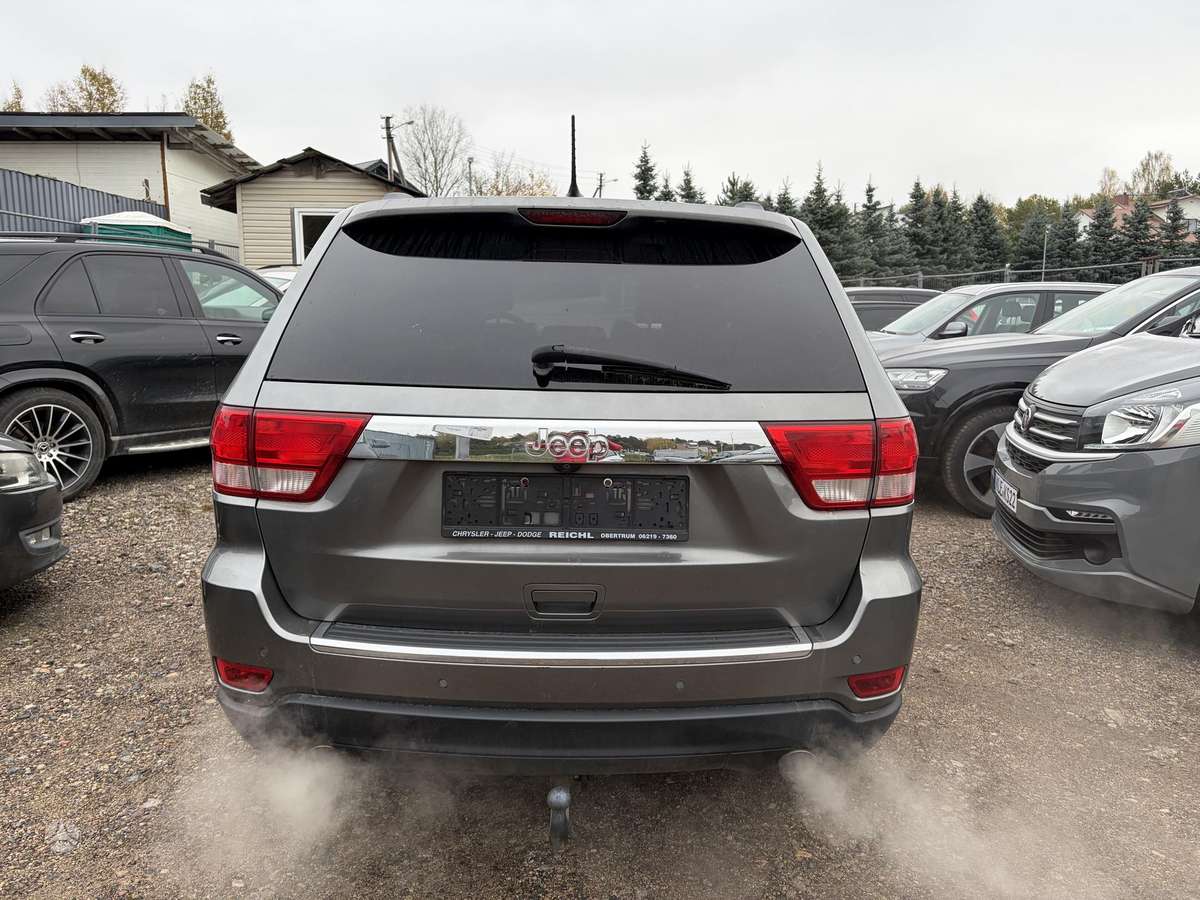 Jeep Grand 2013 — photo 7