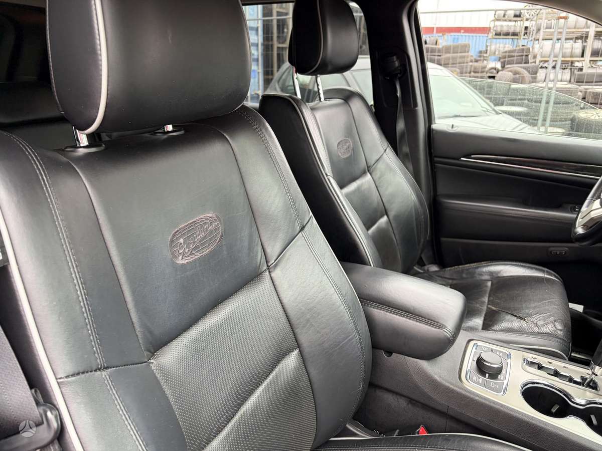 Jeep Grand 2013 — photo 9