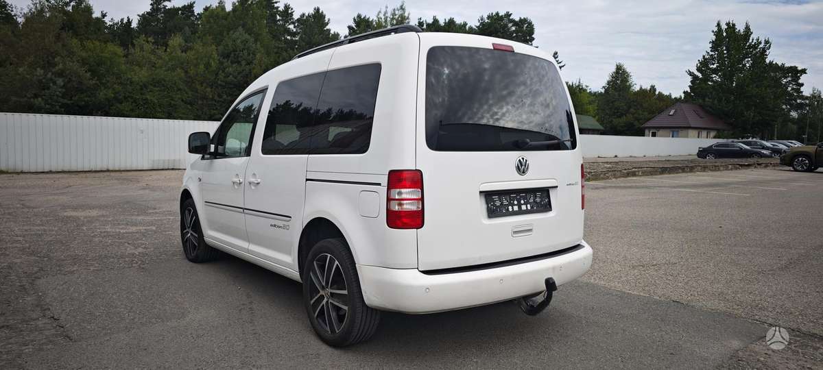 Volkswagen Caddy 2013 — салон