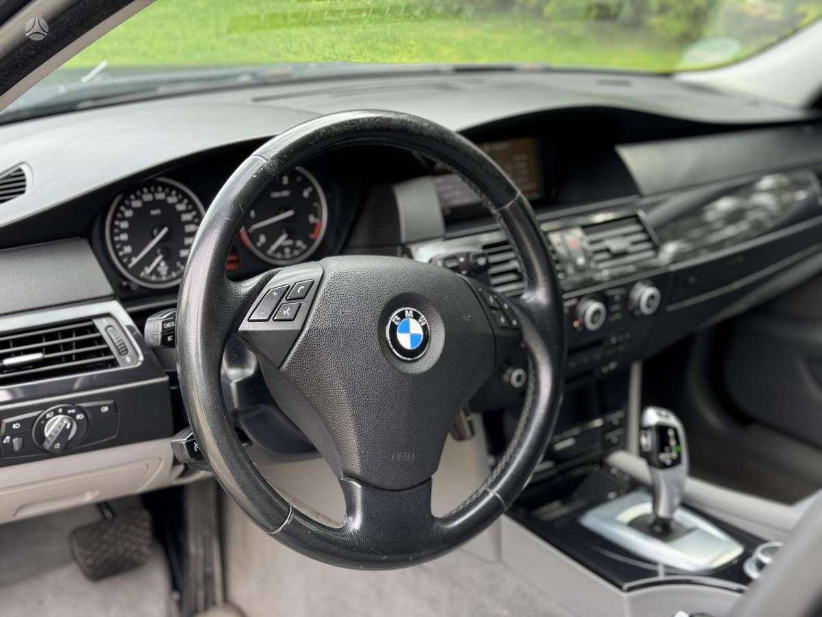 BMW 525 2007 — photo 16