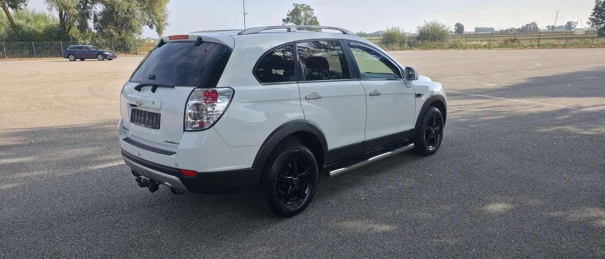 Chevrolet Captiva 2011 — photo 6