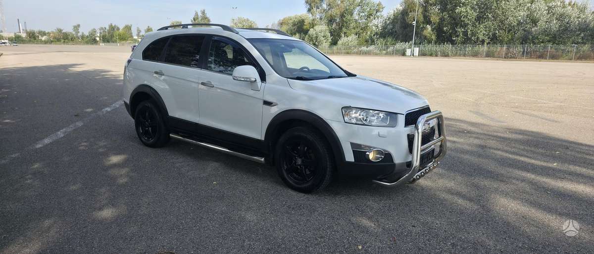 Chevrolet Captiva 2011 — photo 8