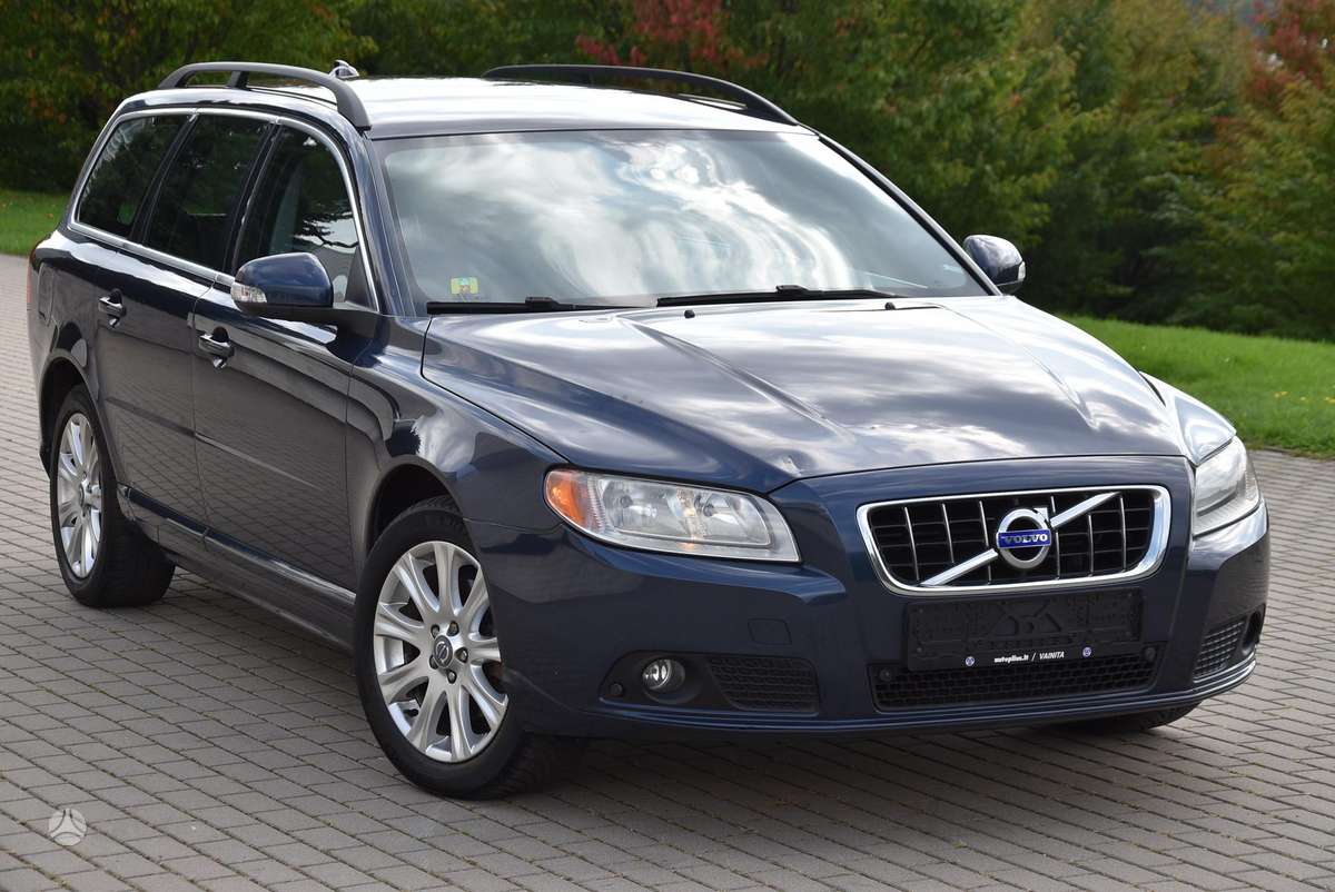 Volvo V70 2010 — vehicle for AFU Ukraine