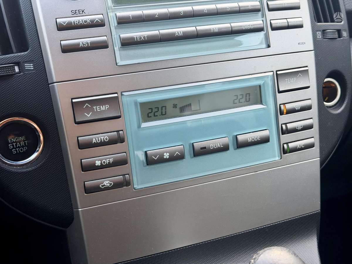 Toyota Corolla 2008 — photo 17