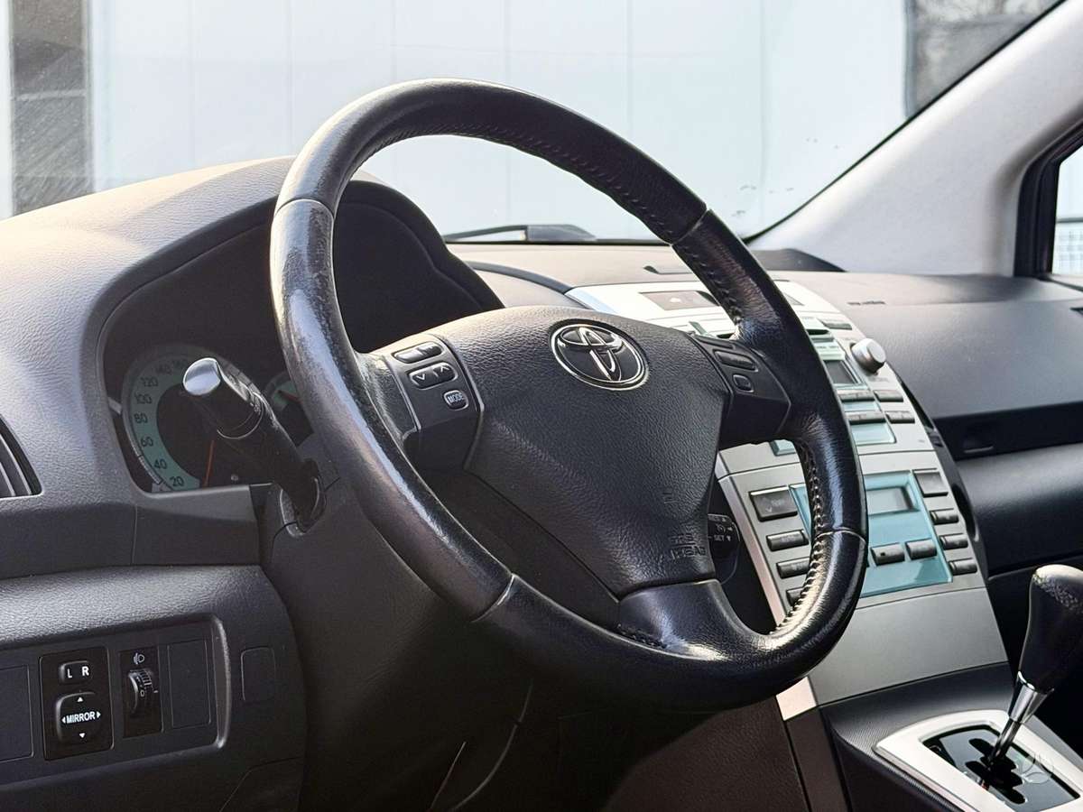 Toyota Corolla 2008 — photo 8