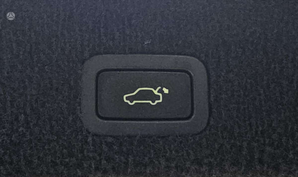 Volvo XC70 2009 — photo 24