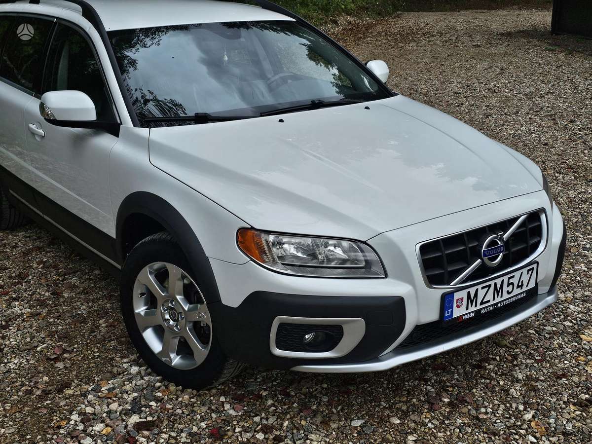 Volvo XC70 2009 — engine 2400 cm³, 205 HP (151kW)