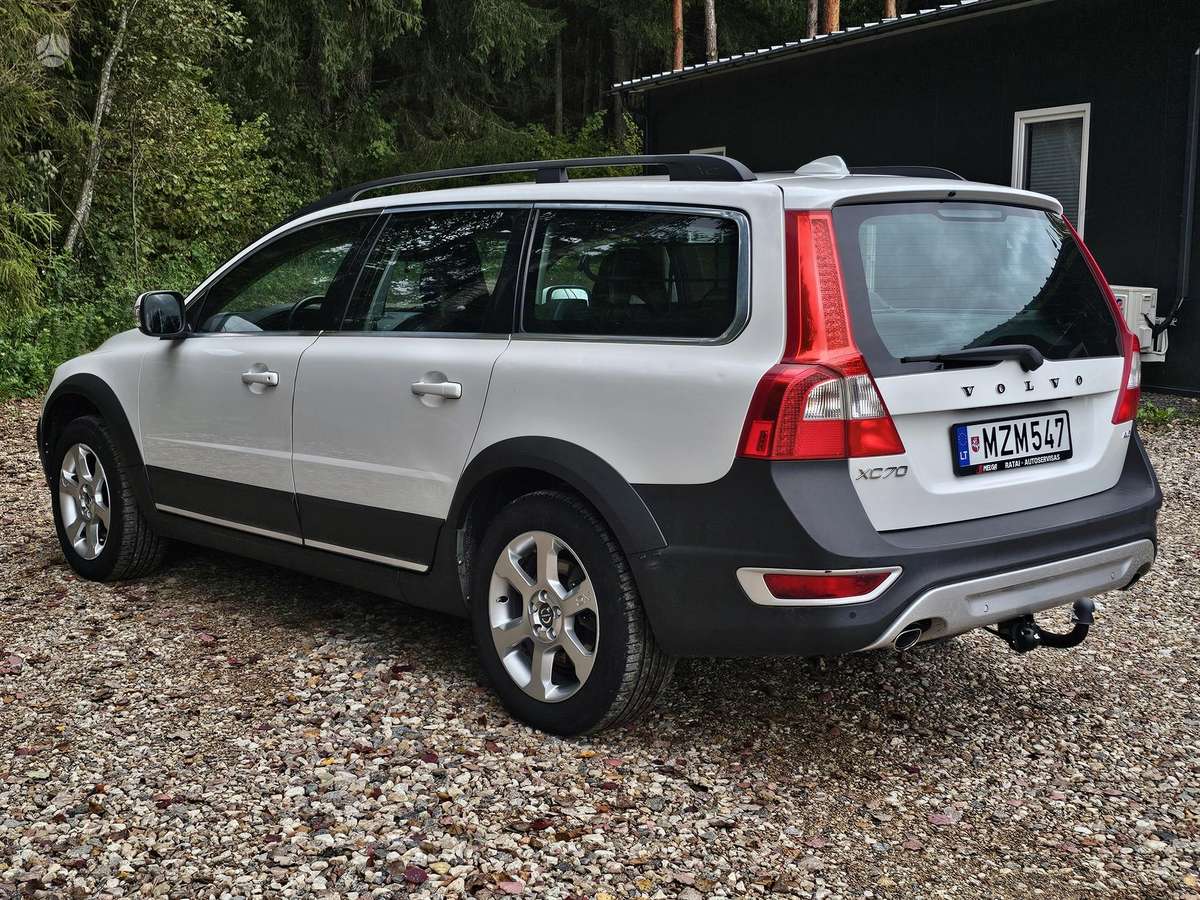 Volvo XC70 2009 — photo 6