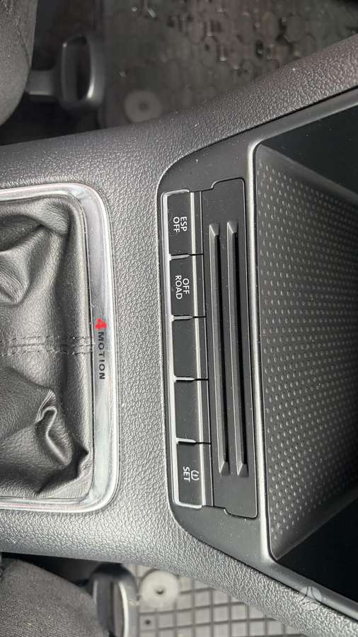 Volkswagen Tiguan 2009 — photo 21